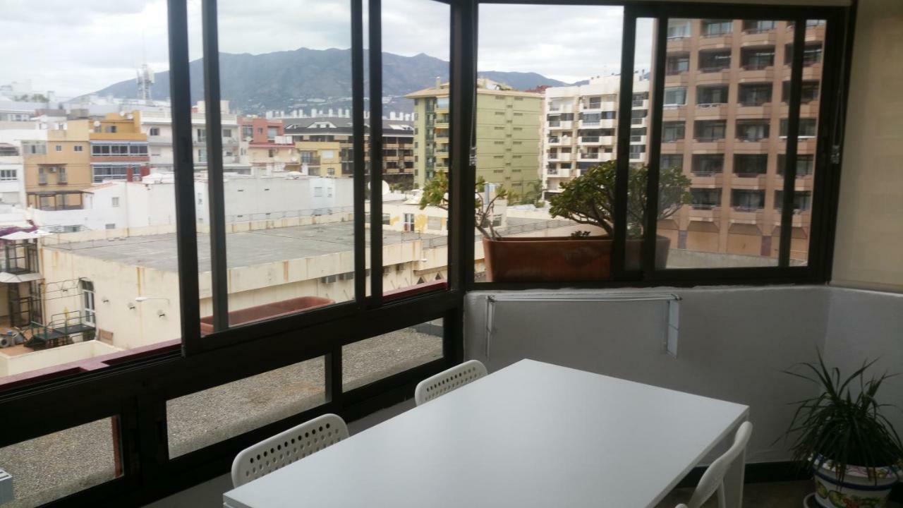 Apartamento Junto Al Puerto De Fuengirola Apartment Exterior photo